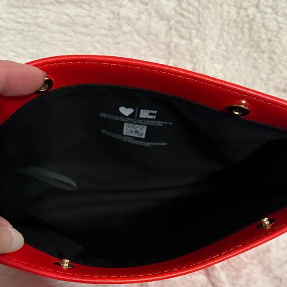 YSL Beaute Red Clutch Bag - Picture 4 of 8